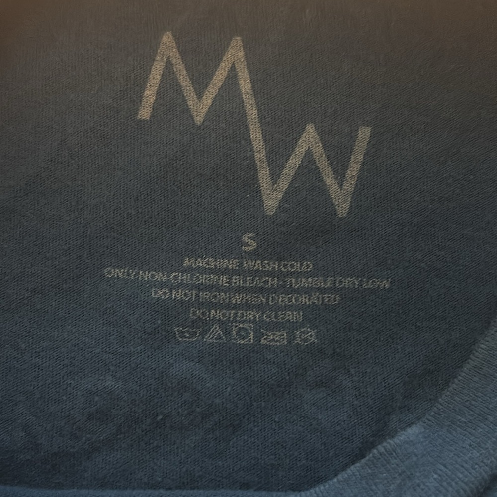 VENTURA CALIFORNIA MADEWEST Brewing Company Official Shirt-Smallš» Ventura Beach - Picture 3 of 9